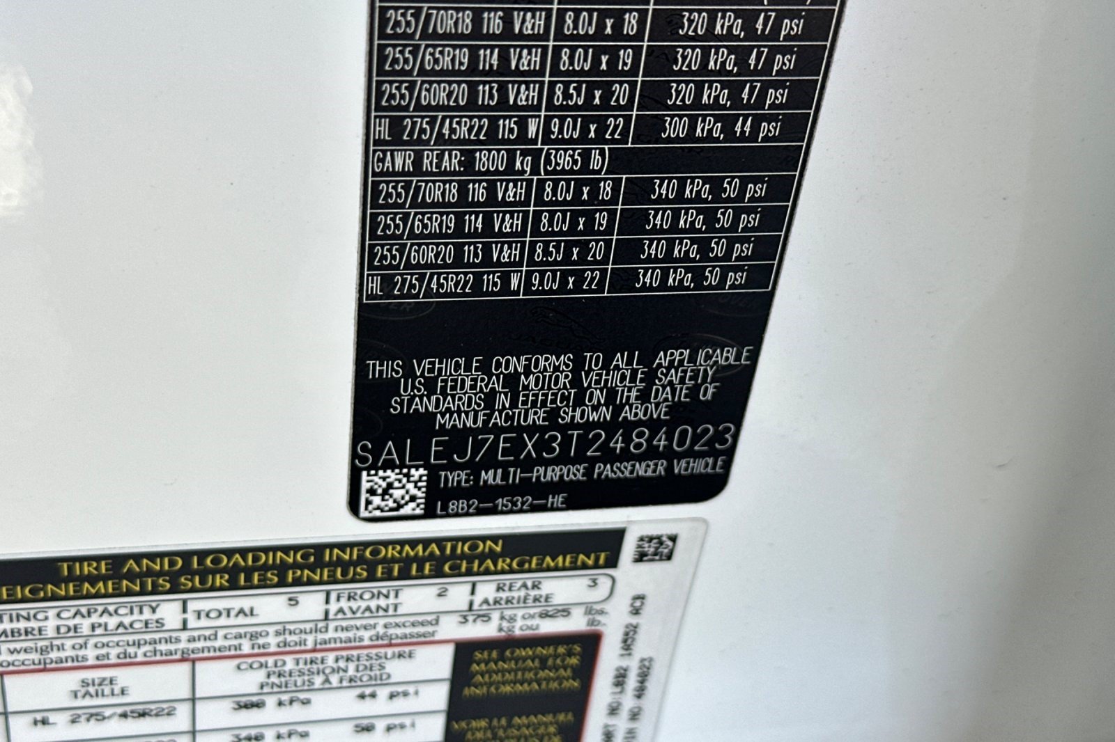 Certified 2026 Land Rover Defender 110 S AWD/4WD image 27