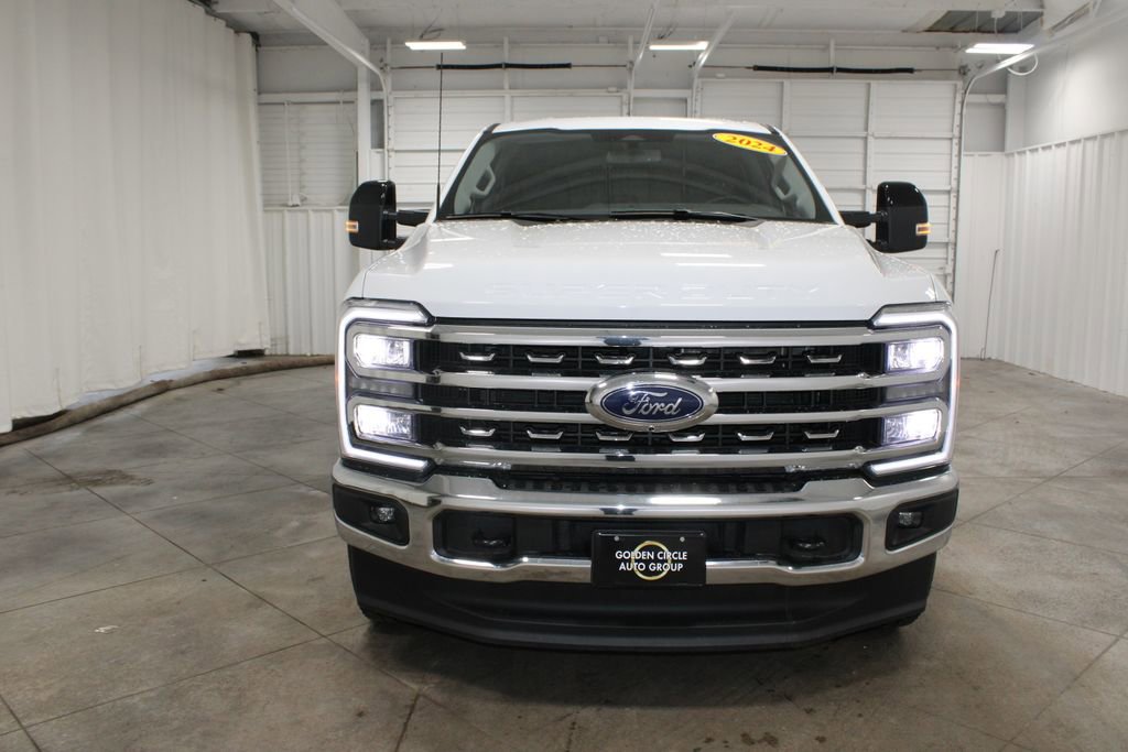 Used 2024 Ford F250 Lariat AWD/4WD image 3