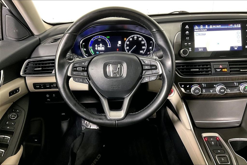 Used 2022 Honda Accord Touring image 5