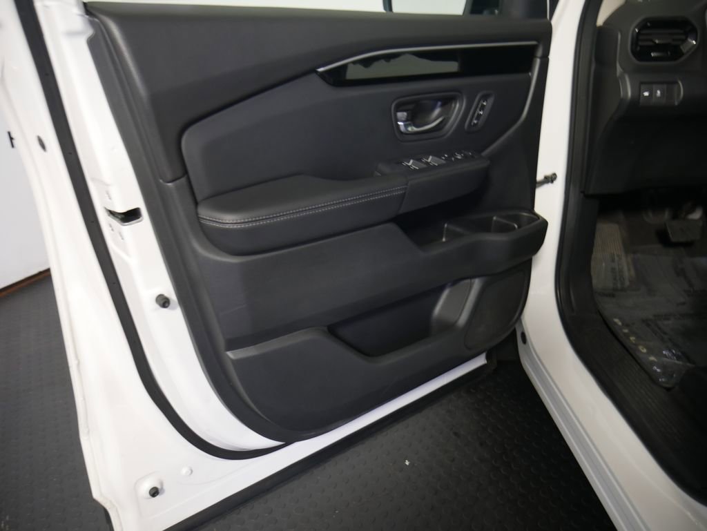 Certified 2023 Honda Pilot Touring image 14