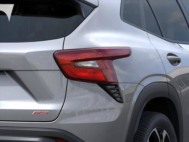New 2026 Chevrolet Trax RS w/ Sunroof Package FWD image 11