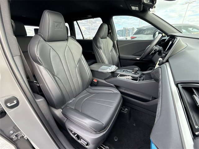 New 2026 Lexus TX 500h AWD image 26
