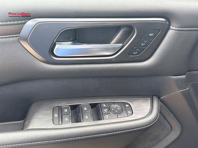 New 2026 Nissan Armada SL w/ Captain's Chari Seat Package AWD/4WD image 13