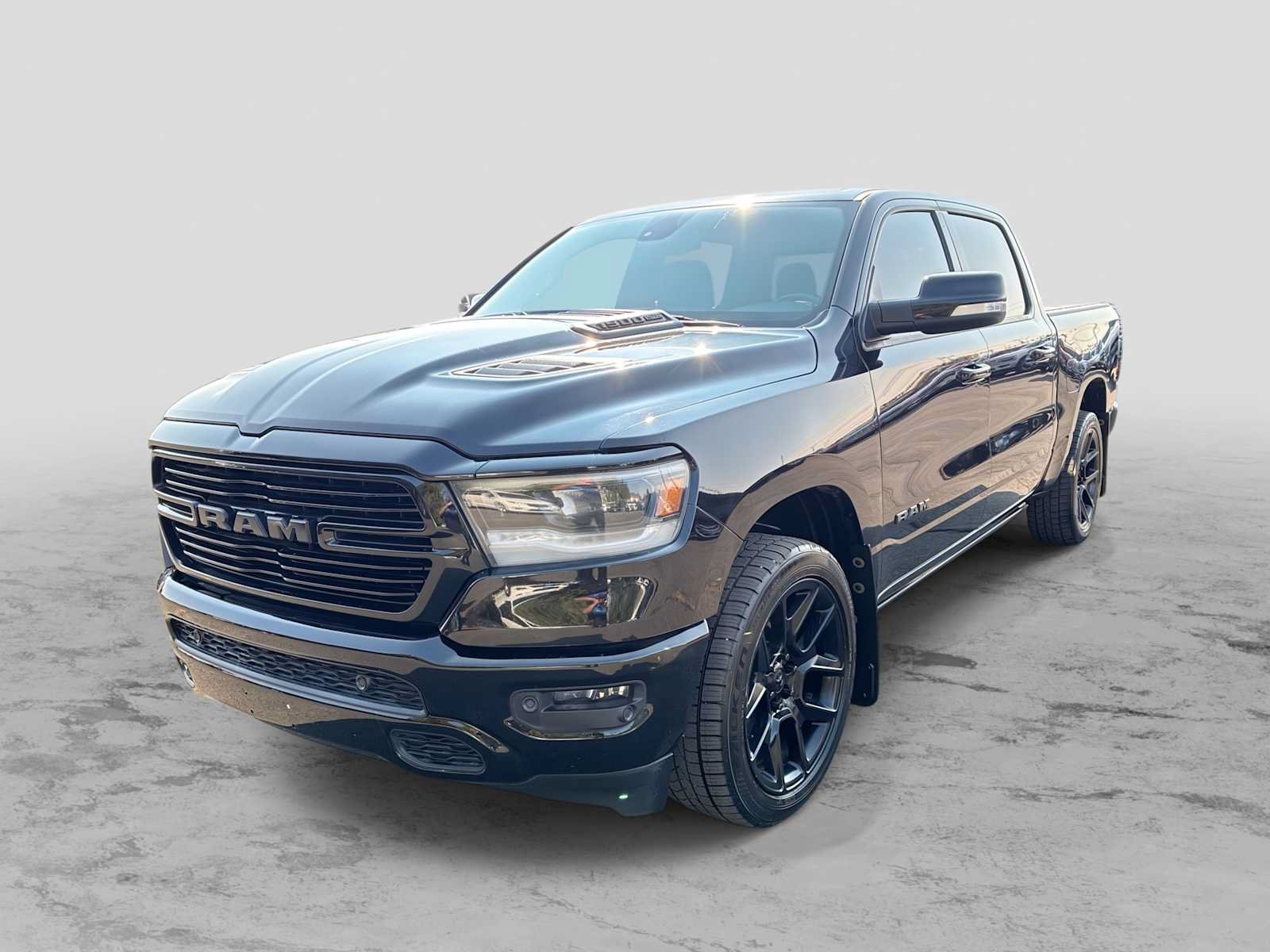 Used 2019 RAM 1500 Sport w/ Level 2 Equipment Group AWD/4WD video 1