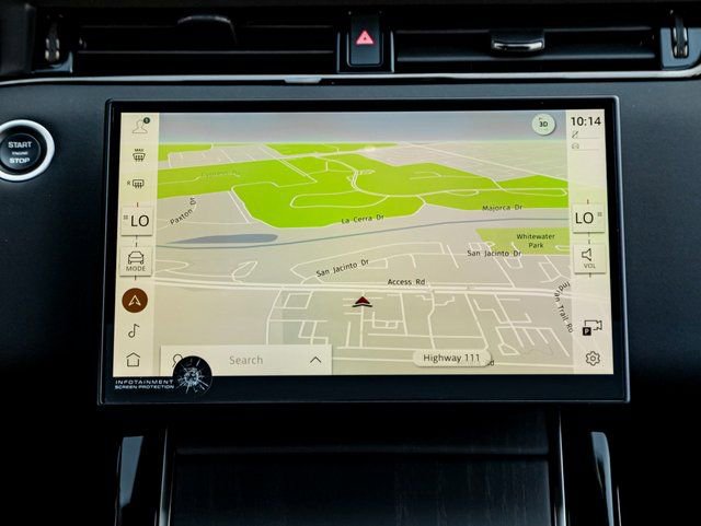 Used 2025 Land Rover Range Rover Evoque S image 18