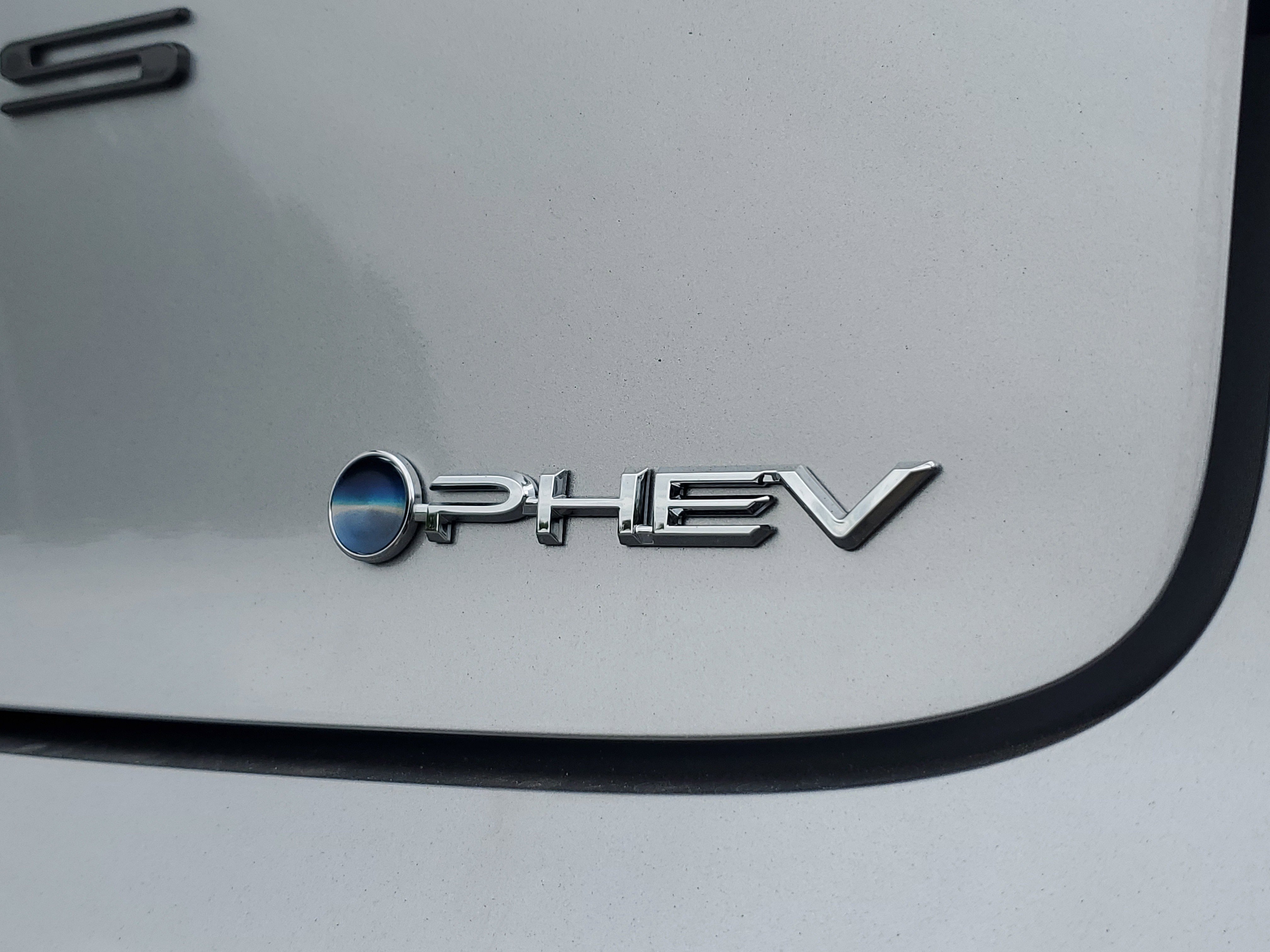 New 2026 Toyota Prius Plug-In Hybrid FWD image 7