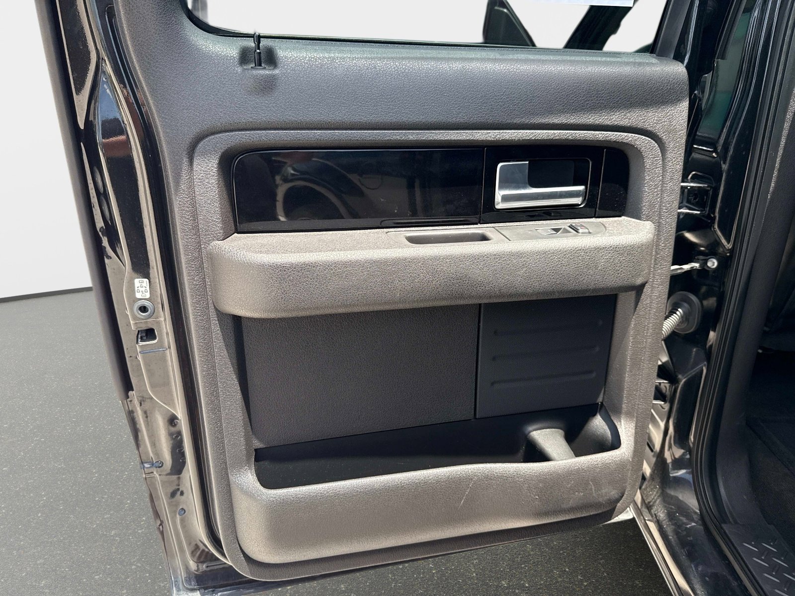 Used 2011 Ford F150 Harley-Davidson RWD image 11