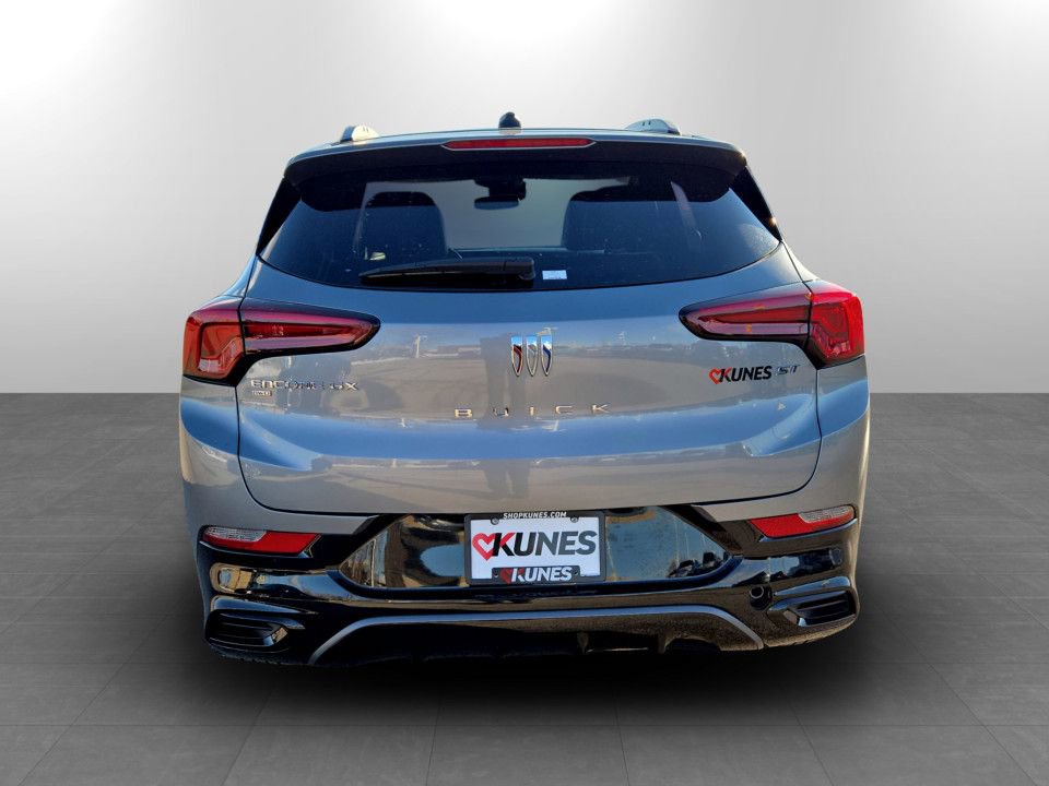Used 2024 Buick Encore GX Sport Touring image 8