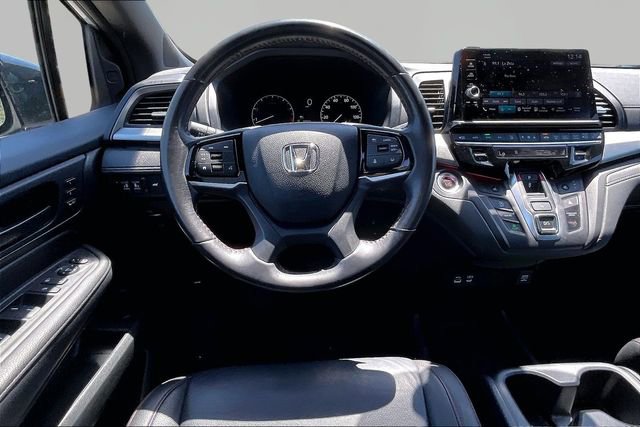 Used 2025 Honda Odyssey Sport-L image 8