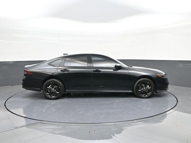 Used 2025 Honda Accord SE image 24