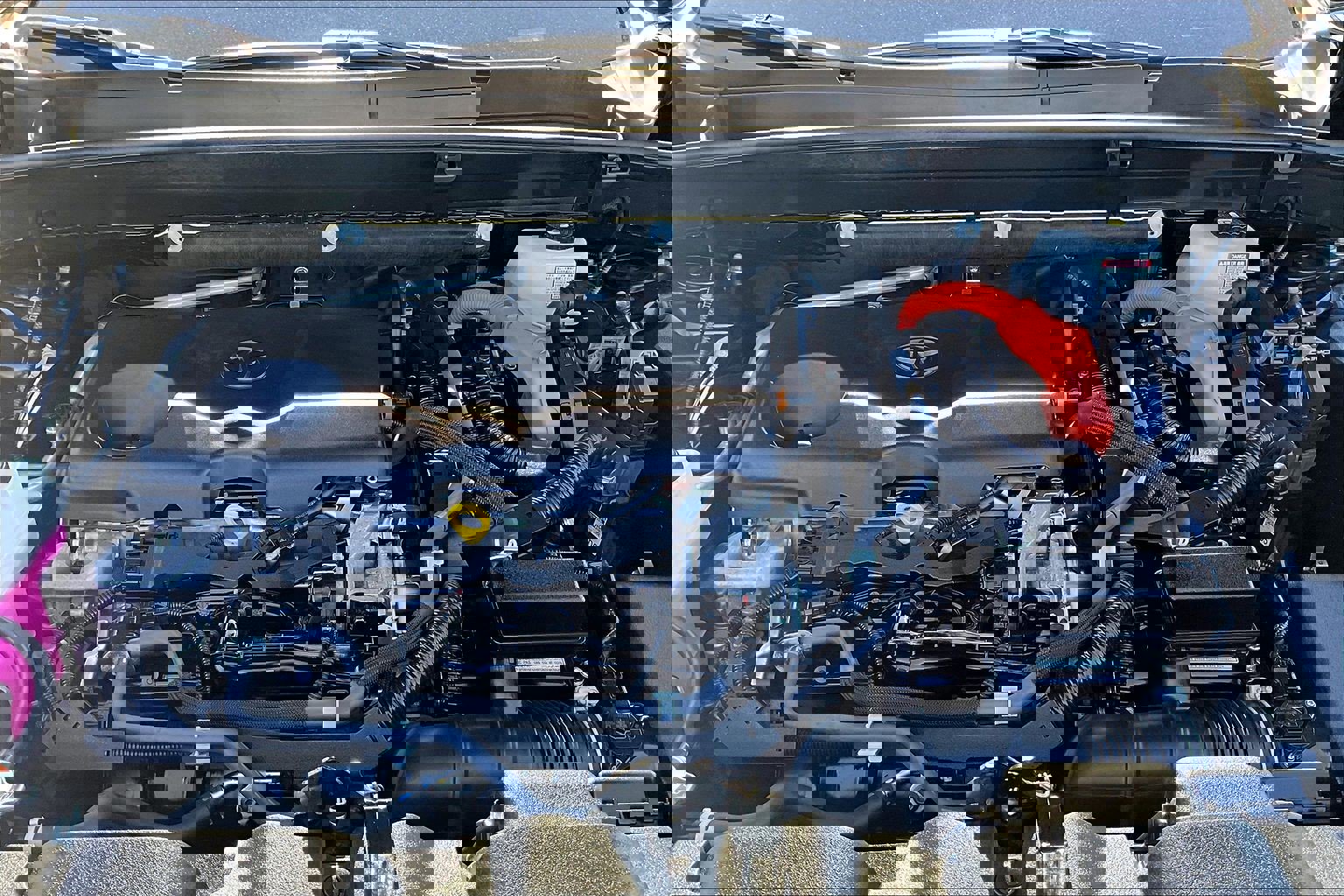 Used 2021 Toyota Venza XLE w/ Softex Package image 10