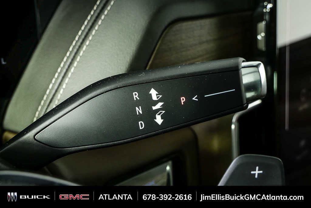 Used 2026 GMC Yukon Denali Ultimate AWD/4WD image 17