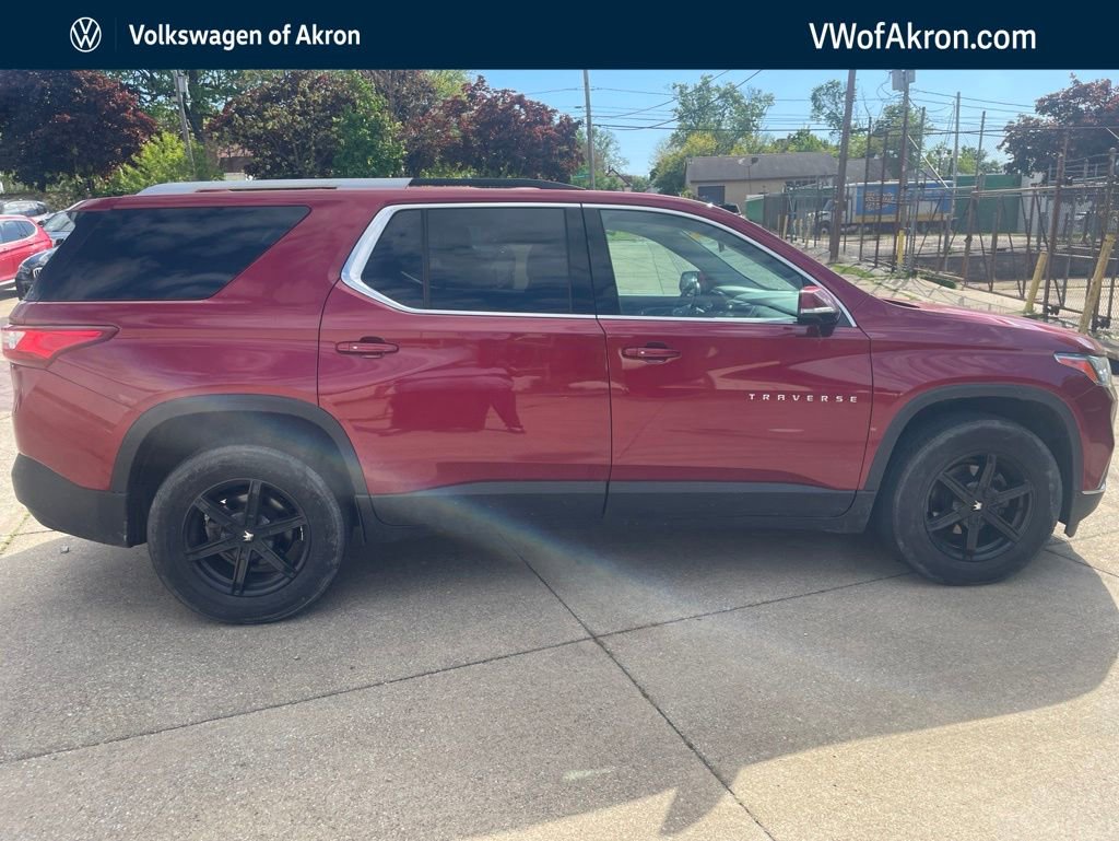 Used 2018 Chevrolet Traverse LT