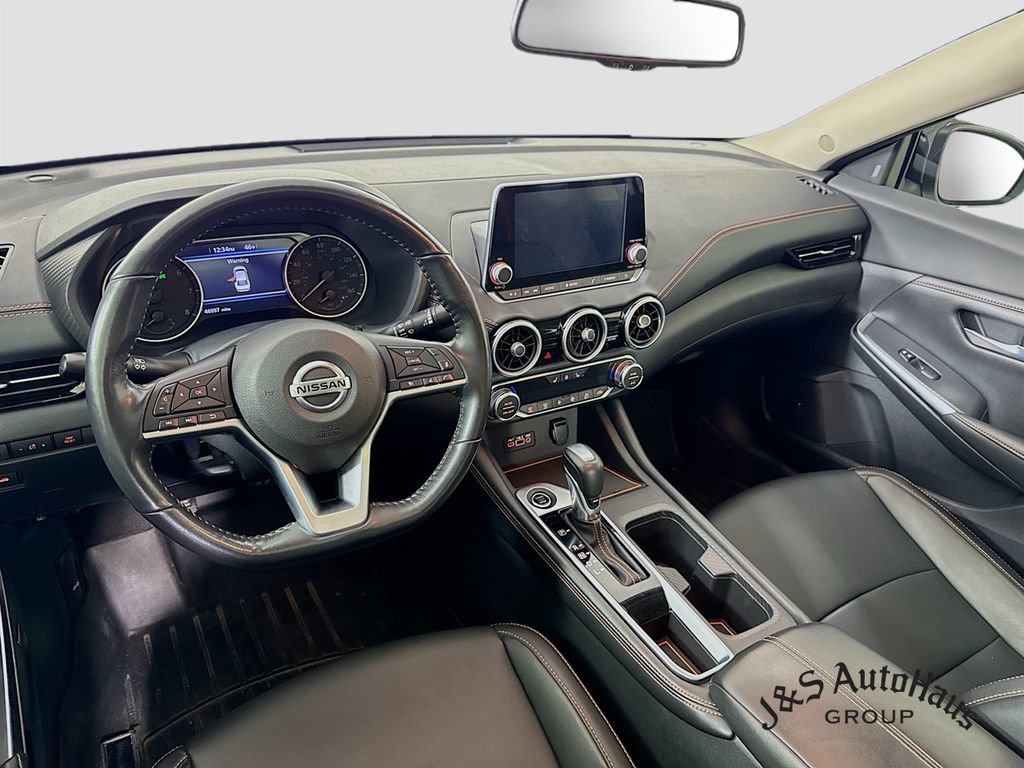 Used 2021 Nissan Sentra SR w/ SR Premium Package image 29