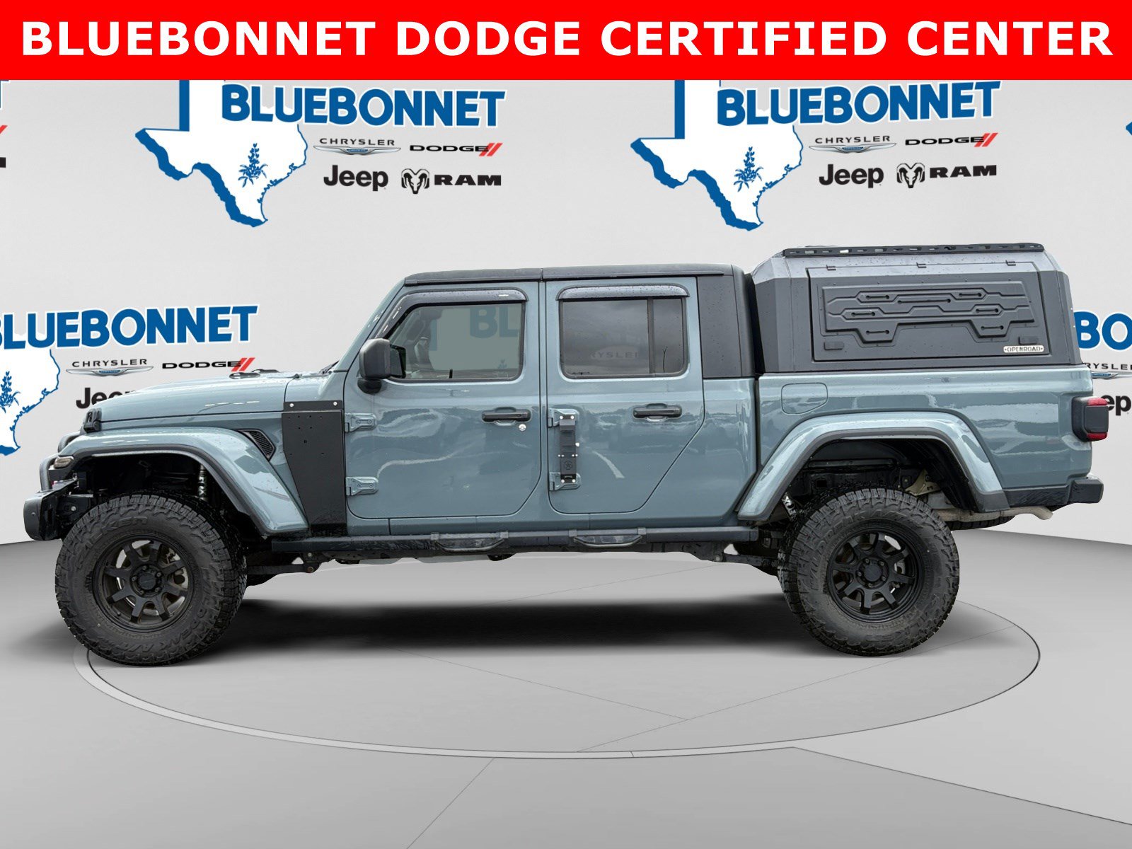 Used 2024 Jeep Gladiator Sport AWD/4WD image 8