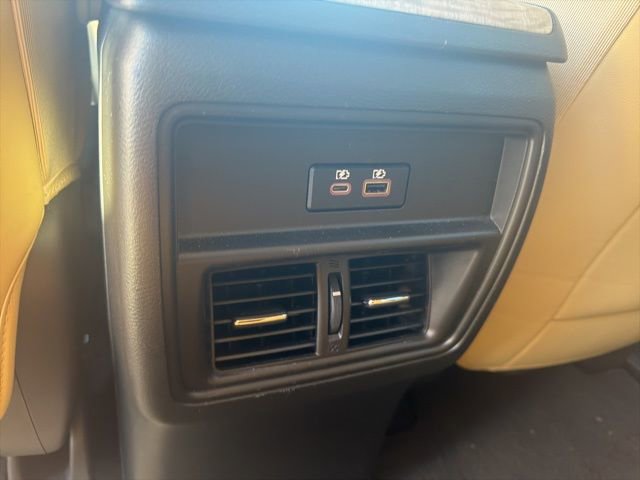 Used 2021 Nissan Murano SV image 22