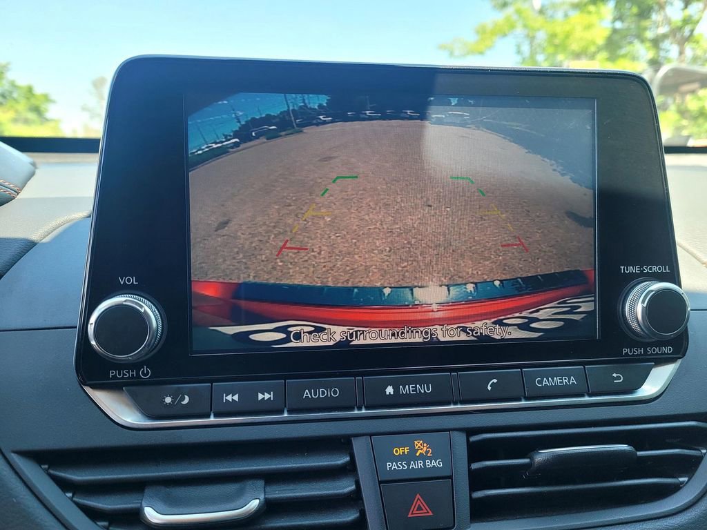 Used 2020 Nissan Altima 2.5 SR w/ Premium Package FWD image 8