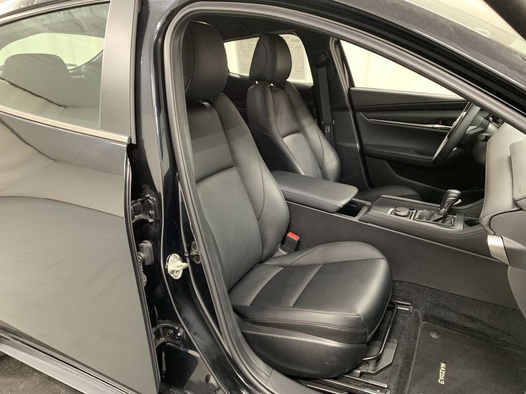 Used 2022 MAZDA MAZDA3 s FWD image 22