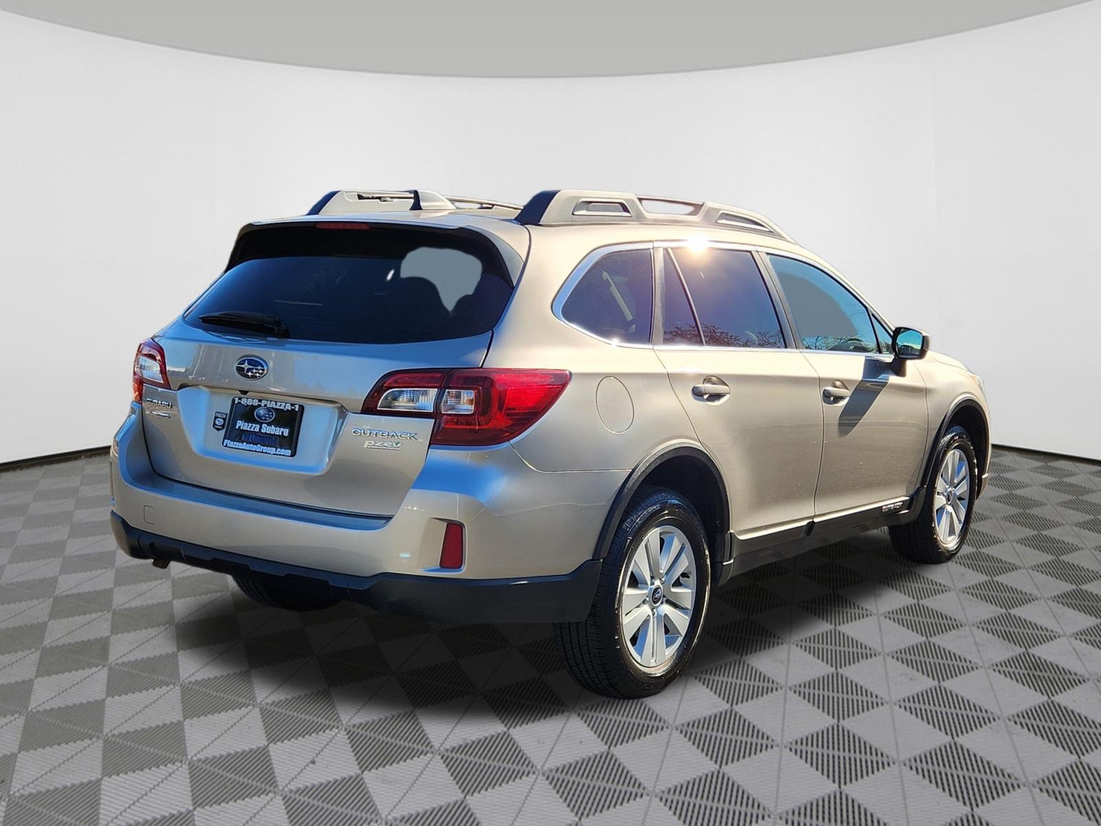 Used 2017 Subaru Outback 2.5i Premium AWD/4WD image 4