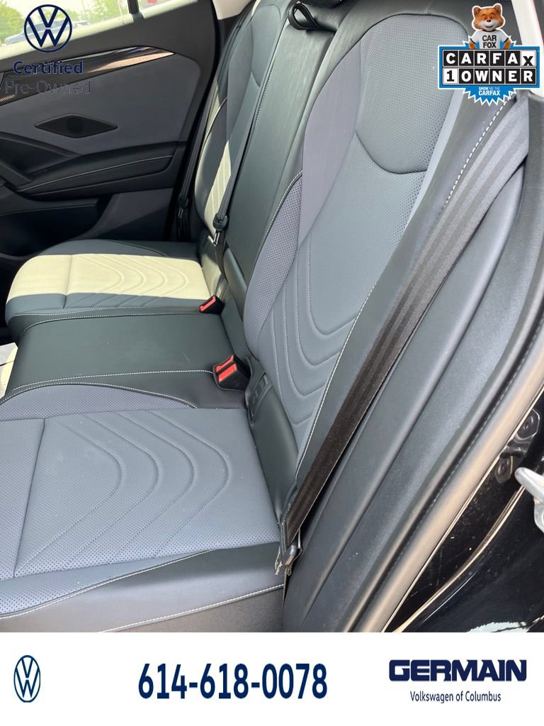 Certified 2025 Volkswagen Tiguan SE AWD/4WD image 17