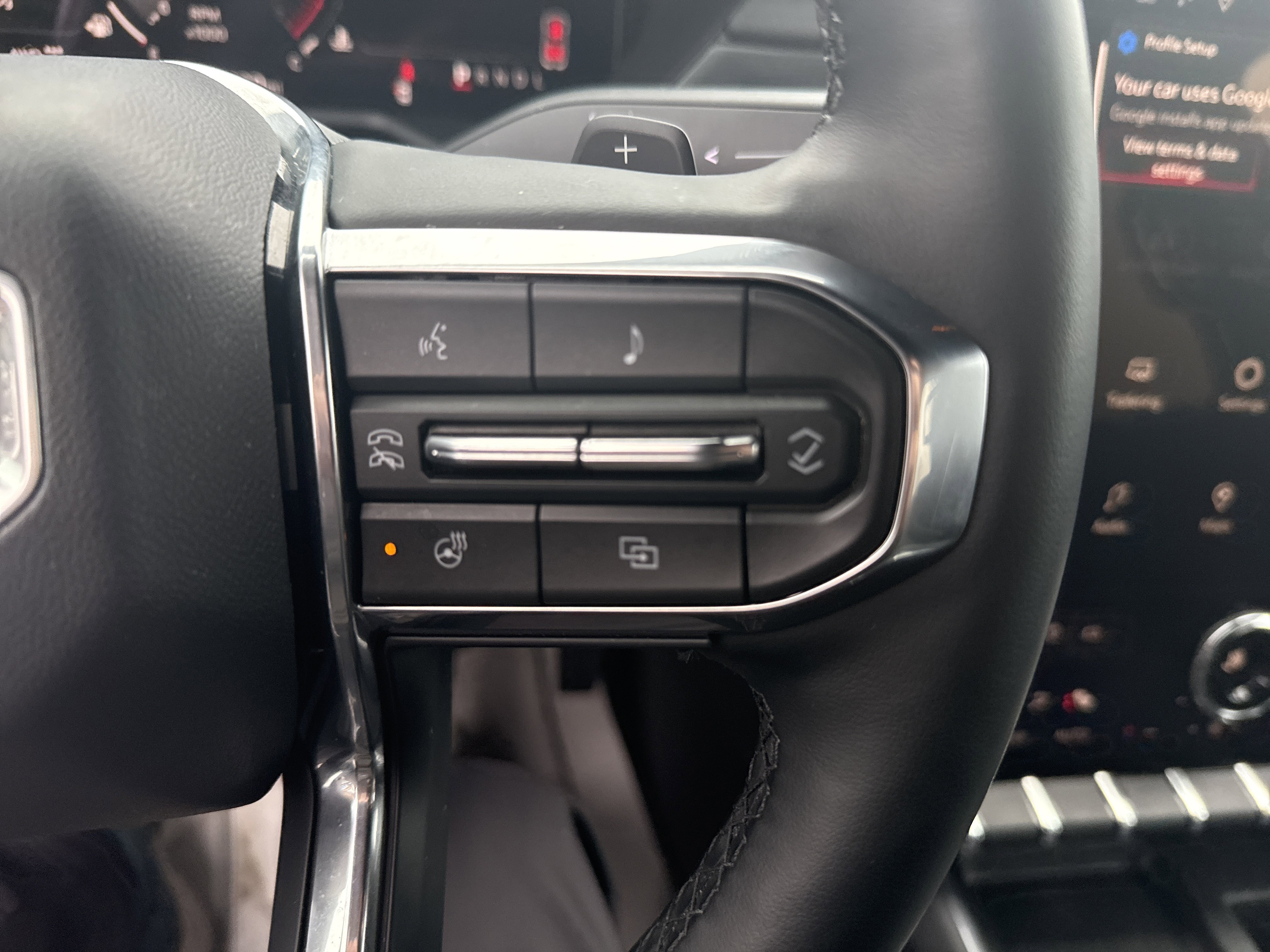 Used 2025 GMC Acadia Elevation AWD/4WD image 19