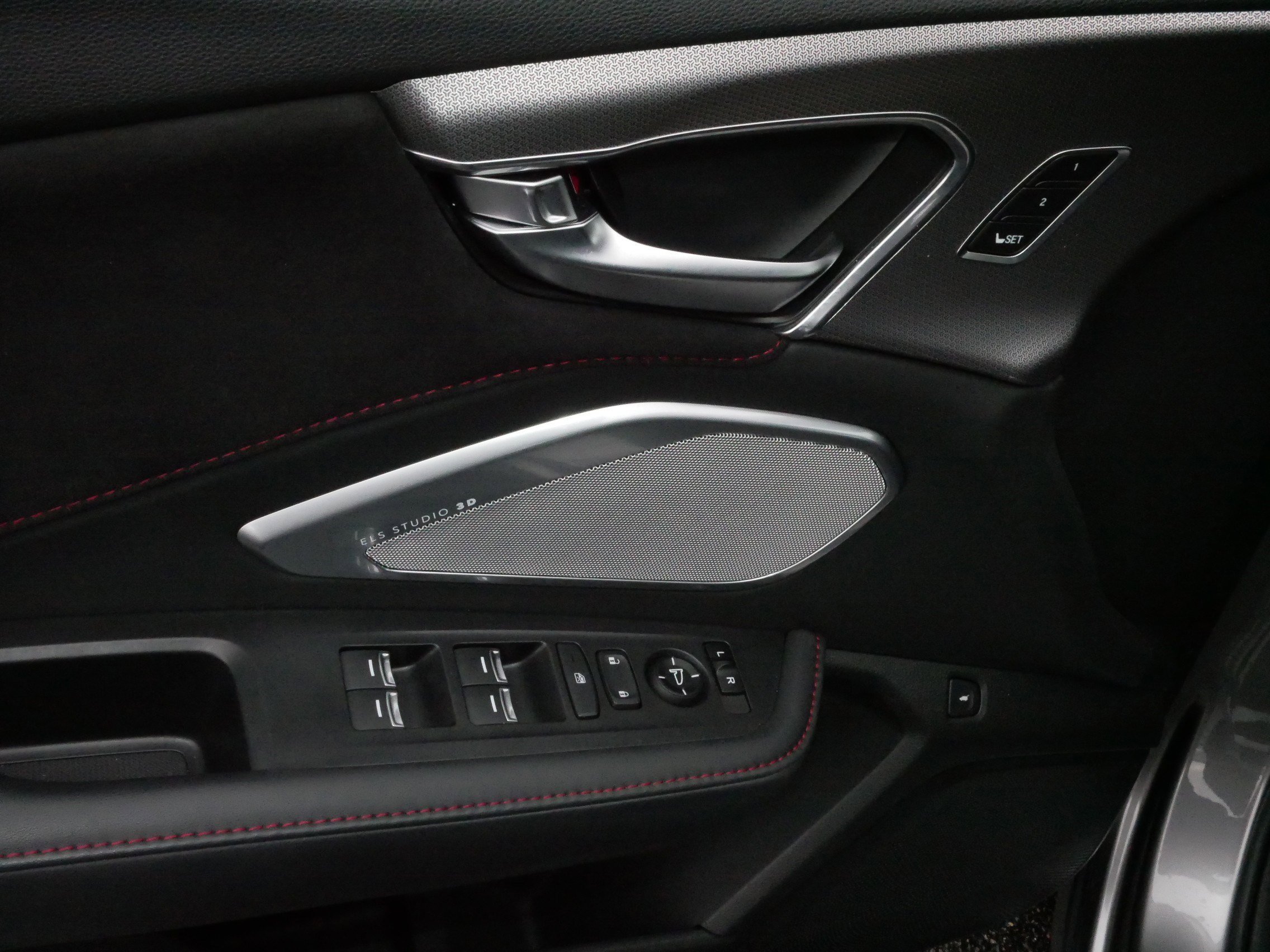 Used 2023 Acura RDX A-Spec image 18