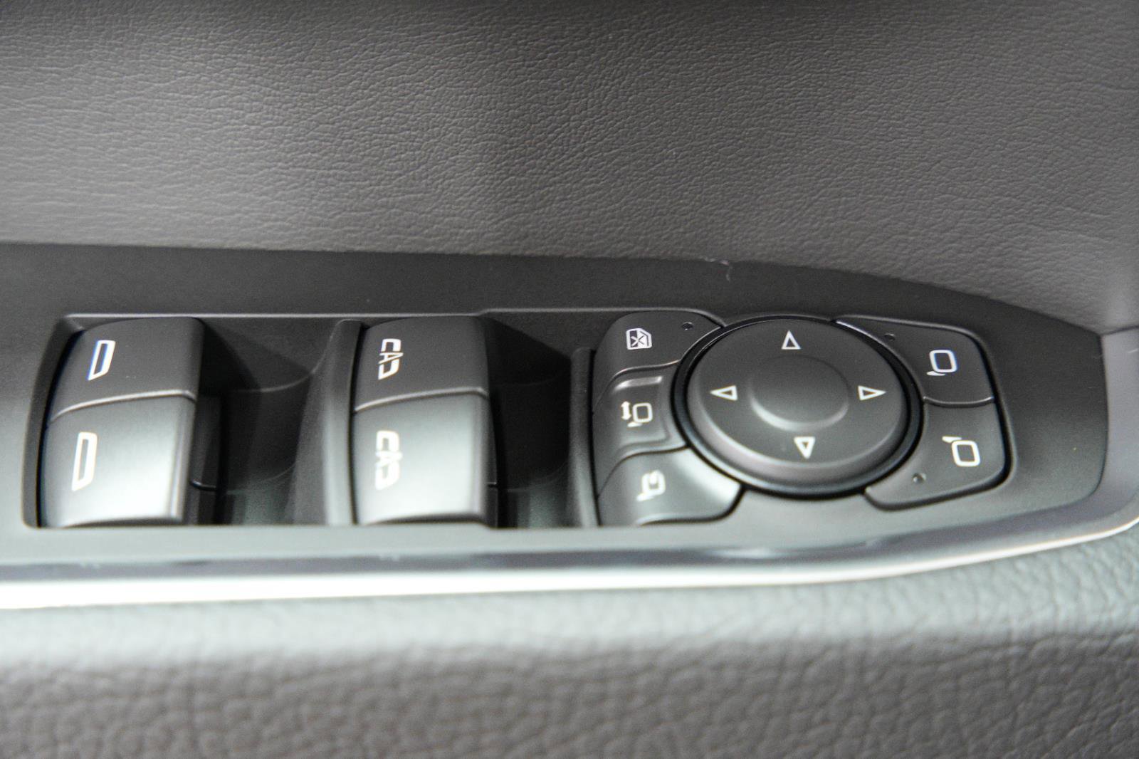 New 2025 GMC Sierra 2500 Denali w/ Denali Reserve Package image 26