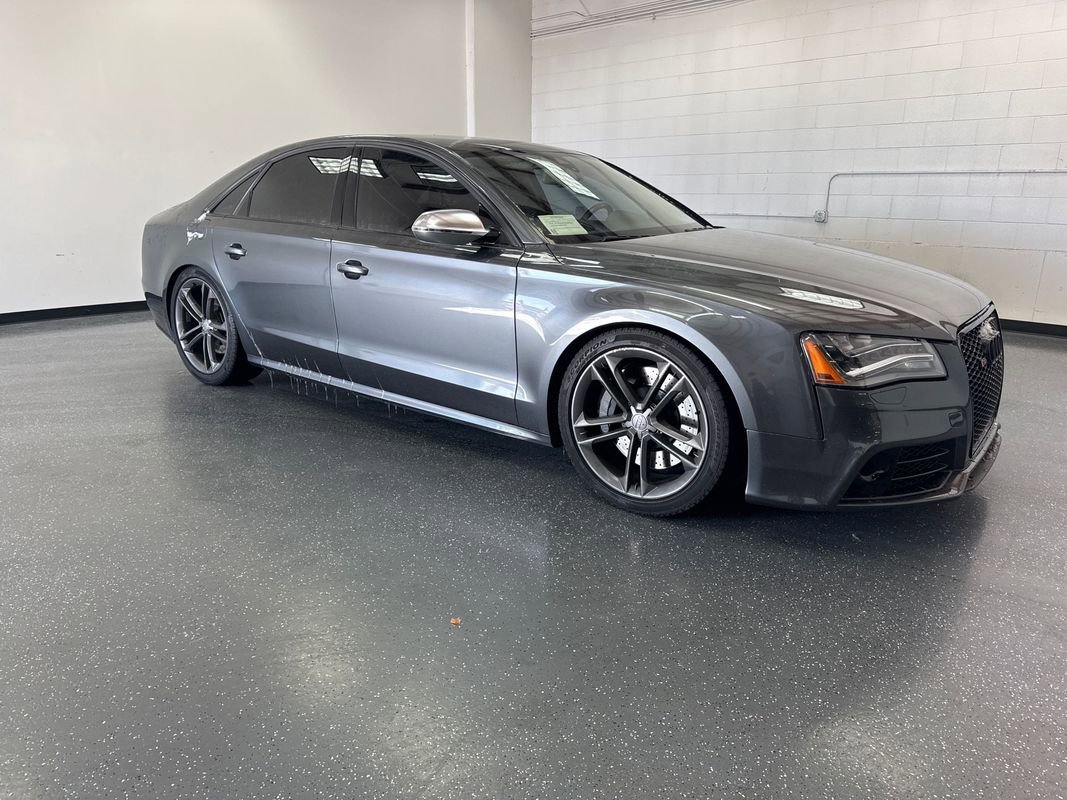 Used 2013 Audi S8 w/ Full Leather Pkg image 2