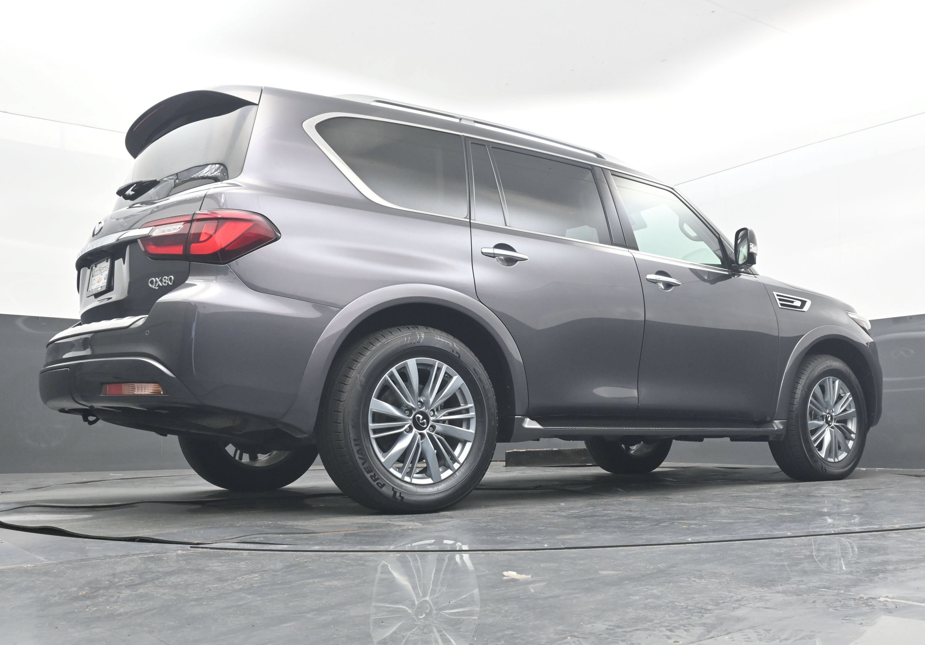 Used 2024 INFINITI QX80 Luxe AWD/4WD image 26