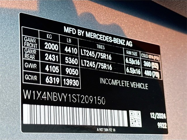 Used 2025 Mercedes-Benz Sprinter 144 Cargo image 33