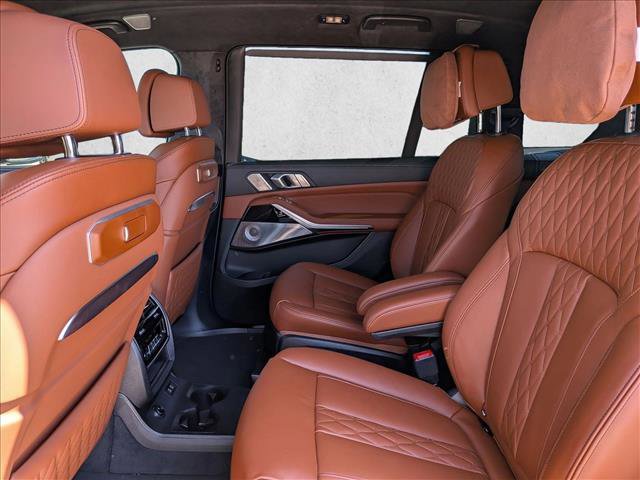 New 2026 BMW ALPINA XB7 AWD/4WD image 17