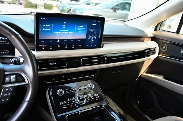 Used 2023 Lincoln Nautilus Reserve w/ Equipment Group 201A AWD/4WD image 22