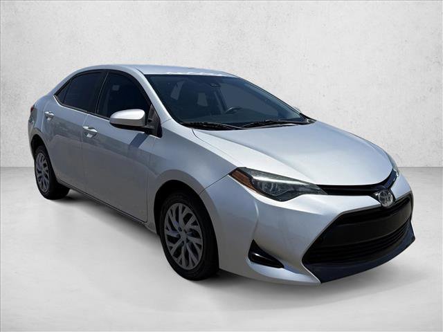 Used 2017 Toyota Corolla LE w/ Carpet Mat Package (TMS) FWD image 3