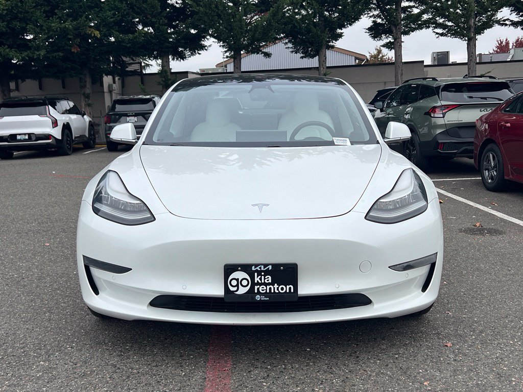 Used 2020 Tesla Model 3 Standard Range Plus RWD image 4