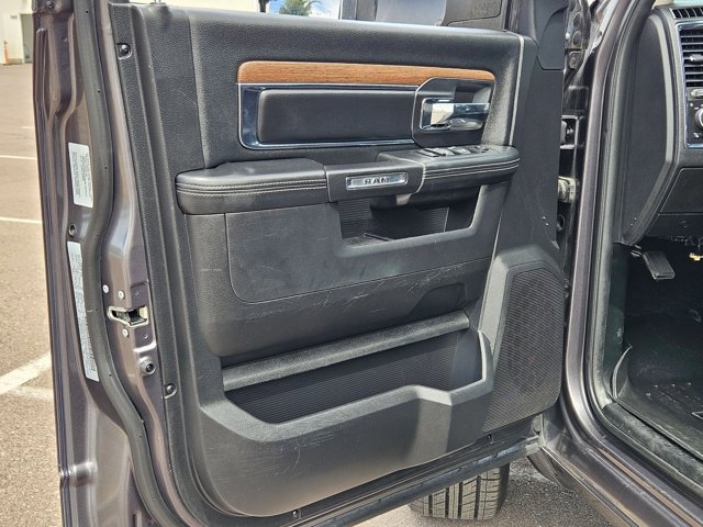 Used 2016 RAM 1500 Laramie w/ Convenience Group AWD/4WD image 10