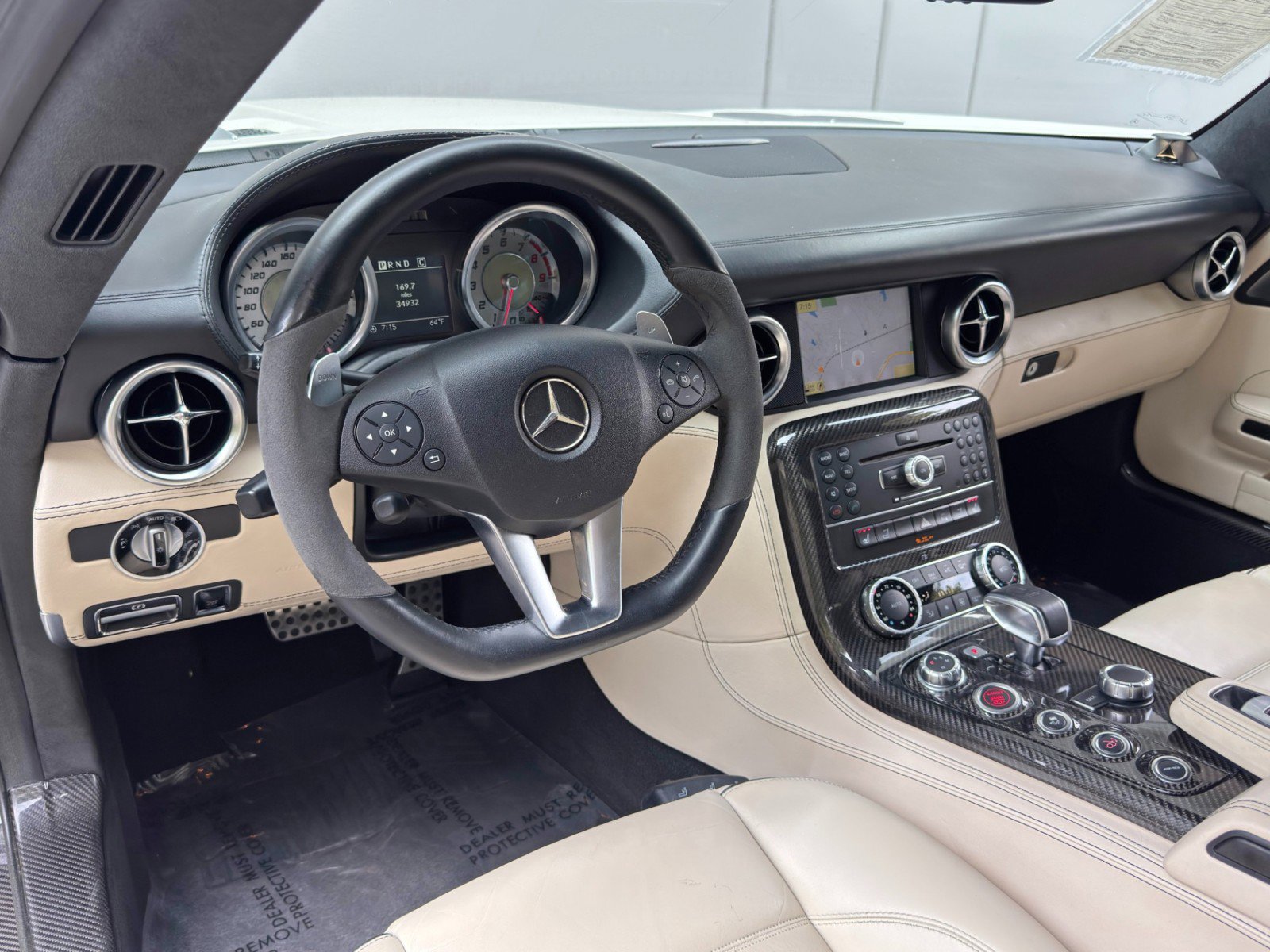 Used 2012 Mercedes-Benz SLS AMG Roadster image 15