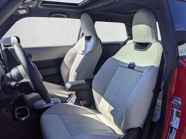 Certified 2025 MINI Cooper S image 15