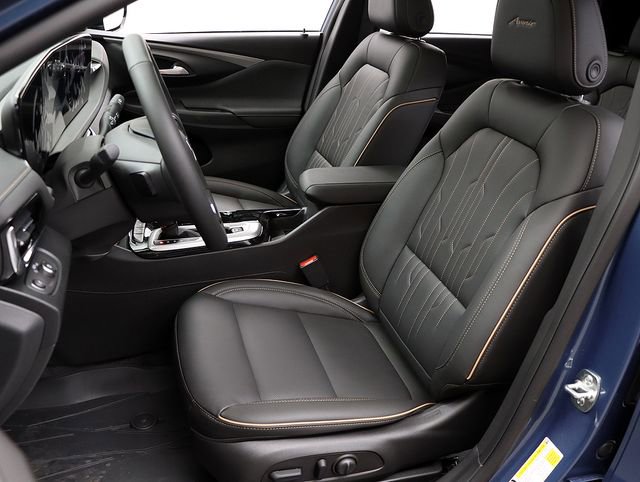 New 2026 Buick Envista Avenir image 9