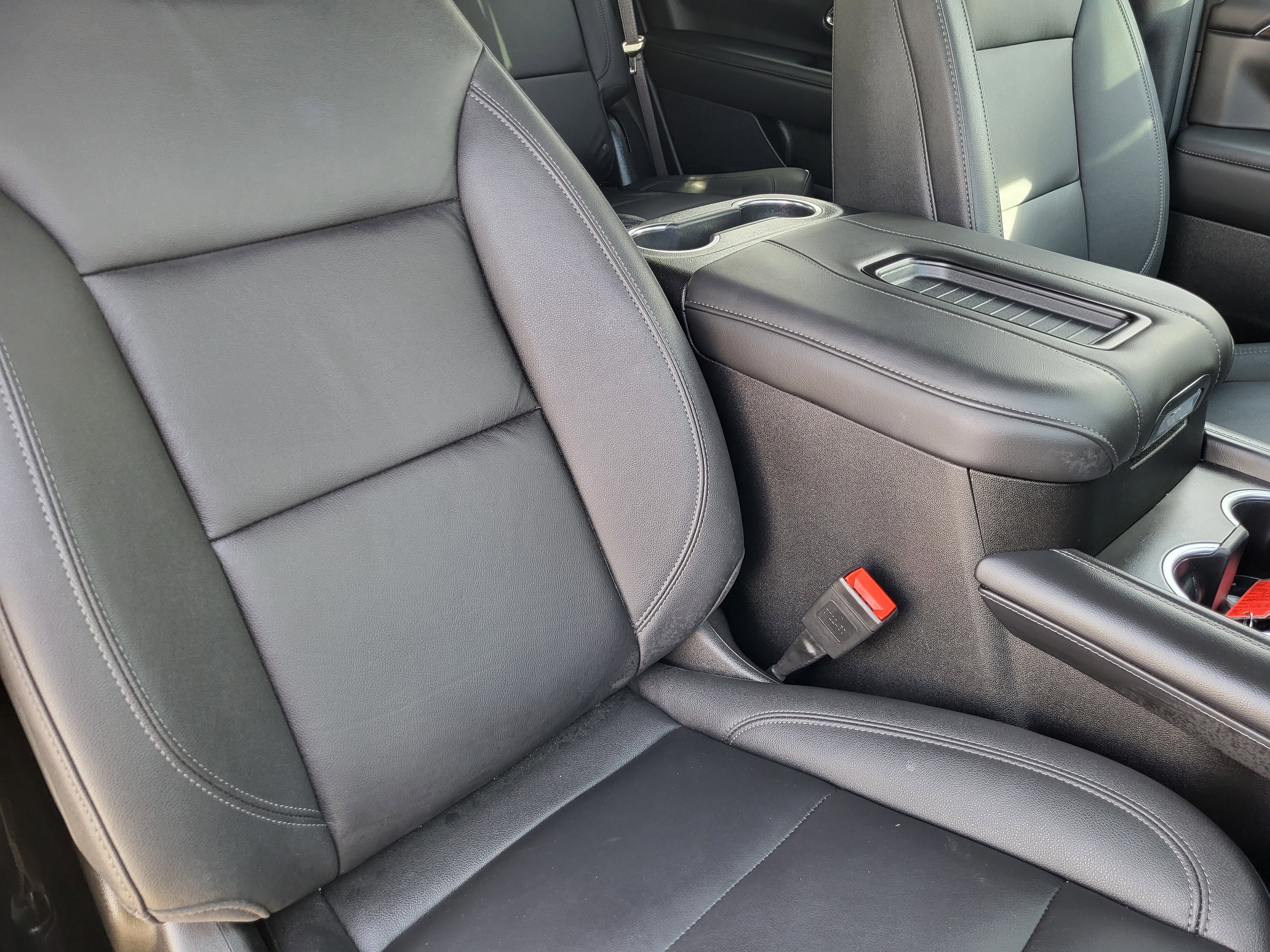 Used 2024 Chevrolet Tahoe Z71 w/ Z71 Off-Road Package image 16