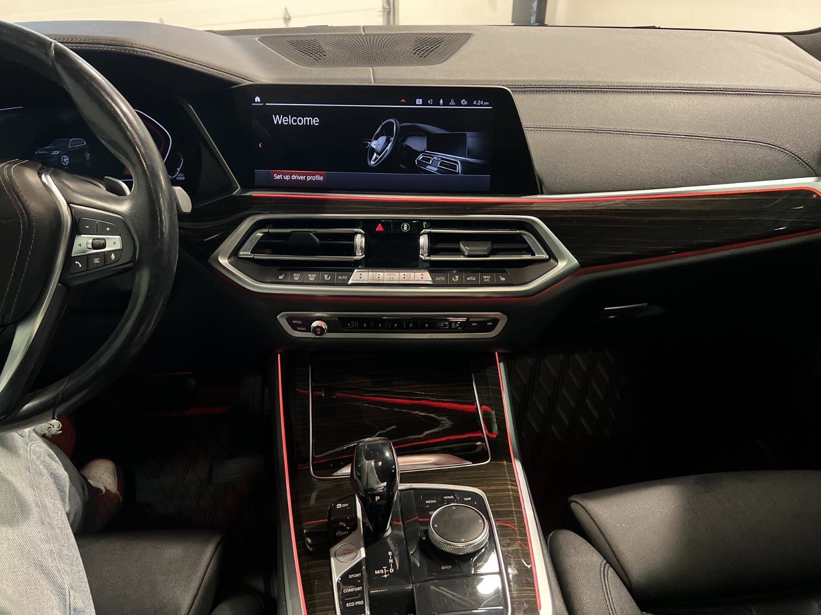 Used 2020 BMW X5 xDrive40i w/ Premium Package image 17