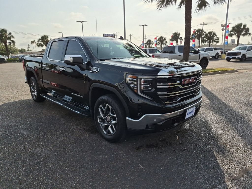 Used 2024 GMC Sierra 1500 SLT AWD/4WD image 7