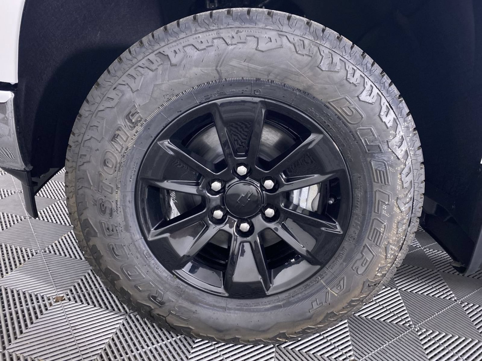 New 2026 Chevrolet Silverado 1500 W/T w/ WT Safety Package AWD/4WD image 13