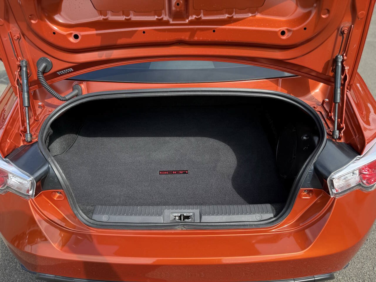 Used 2016 Scion FR-S RWD image 19