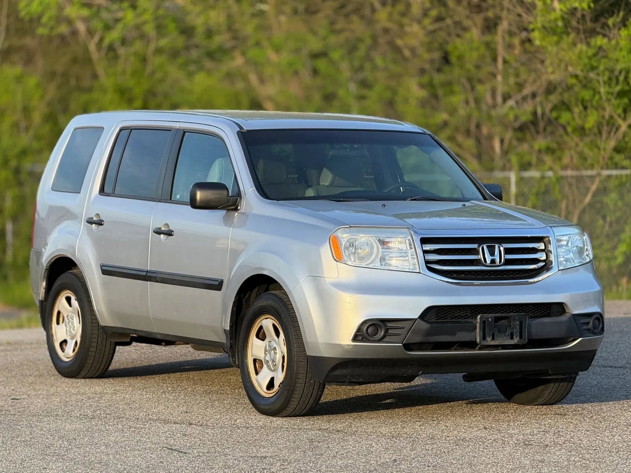 Used 2012 Honda Pilot LX image 1