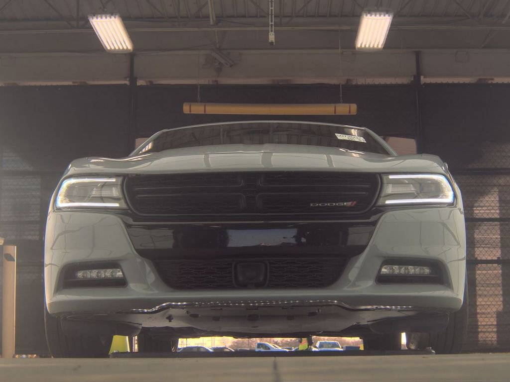 Used 2020 Dodge Charger SXT w/ Plus Group image 3