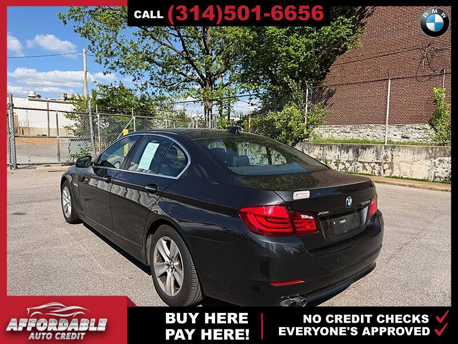 Used 2013 BMW 528i xDrive Sedan AWD/4WD image 3