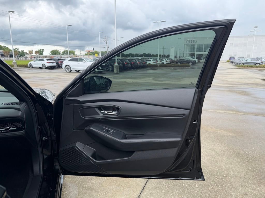 Used 2024 Honda Accord Sport image 29
