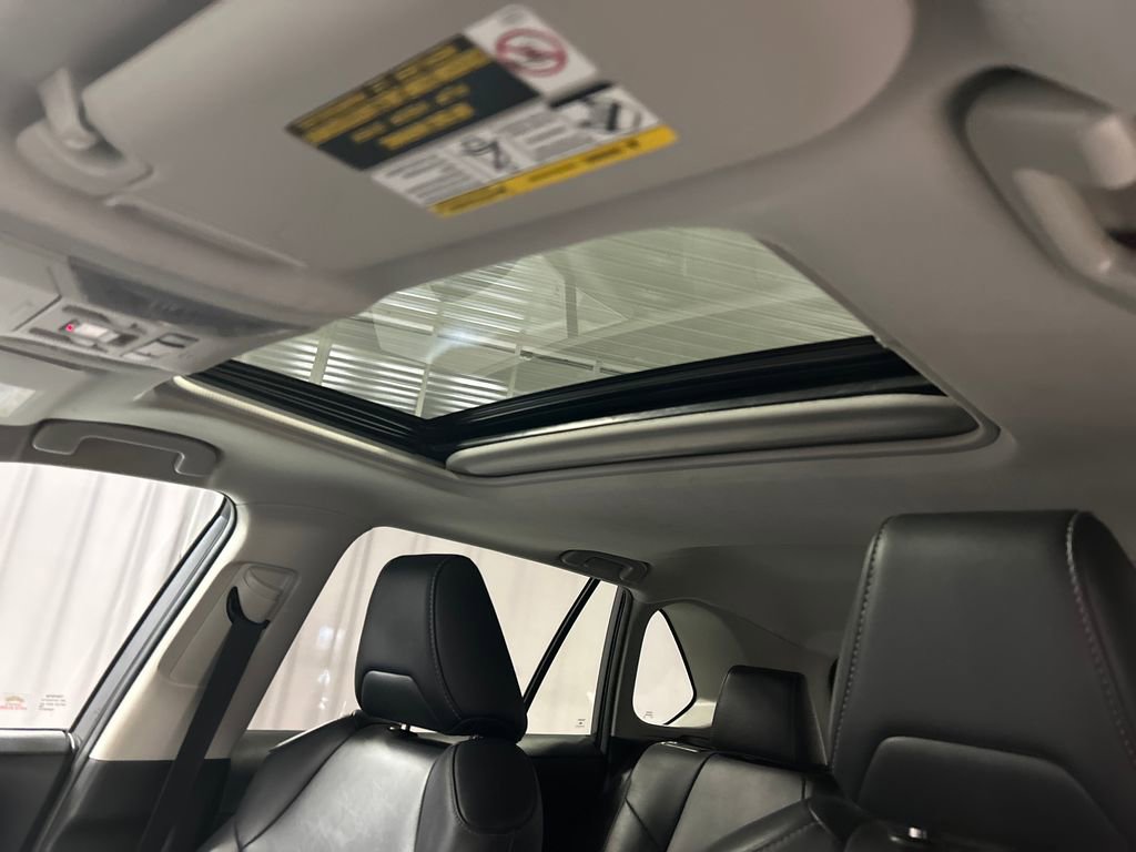 Used 2019 Toyota RAV4 XLE Premium w/ Cold Weather Package image 21