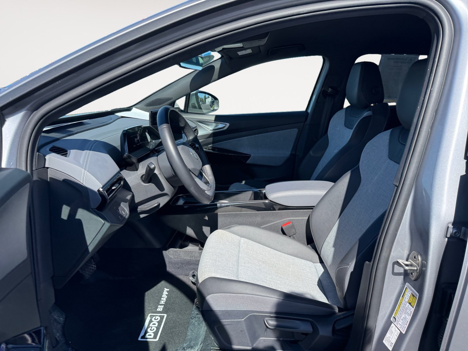 Certified 2023 Volkswagen ID.4 Pro RWD image 10