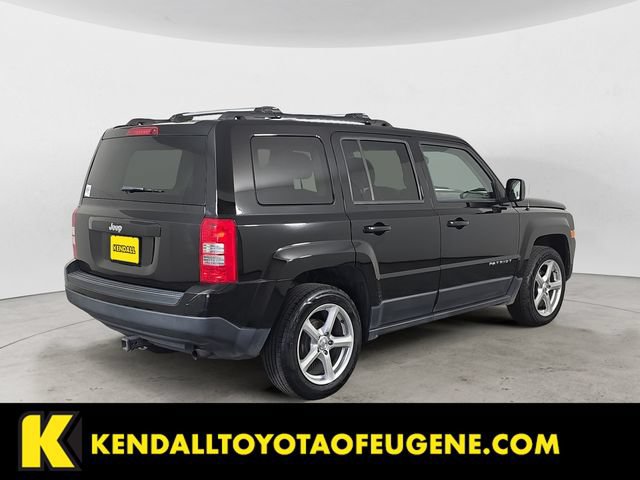 Used 2016 Jeep Patriot Sport w/ Power Value Group FWD image 5